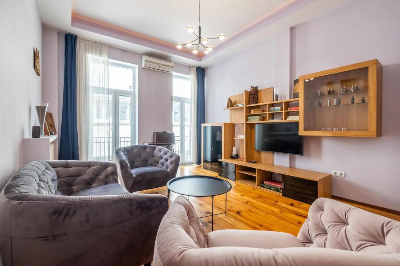Charming 2Bdr Apartment In Historic Center With Parking Σόφια Εξωτερικό φωτογραφία